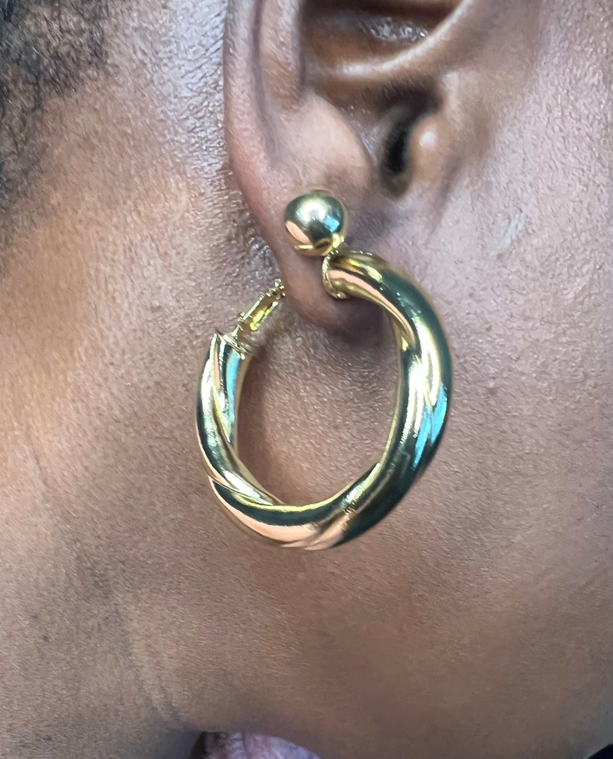 Lightweight Romania Earrings Jewellery Set