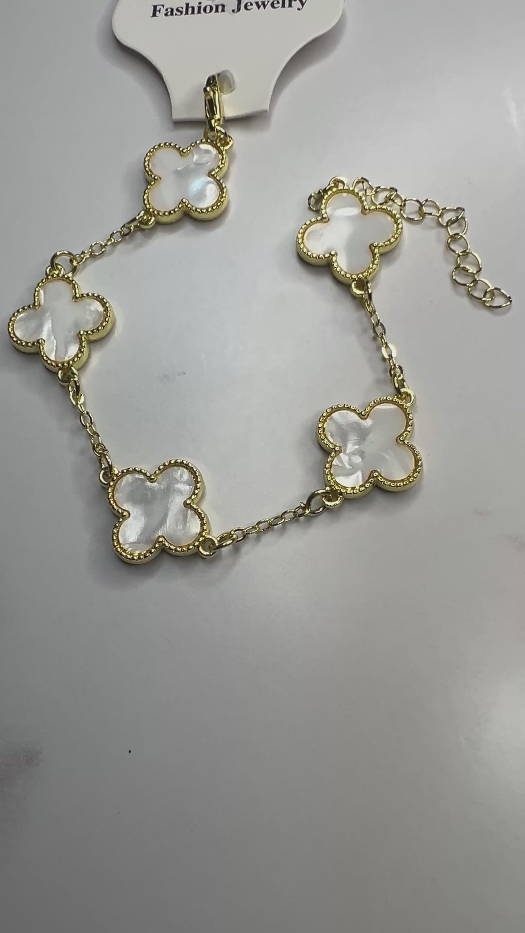 Clover Bracelet - White and Gold